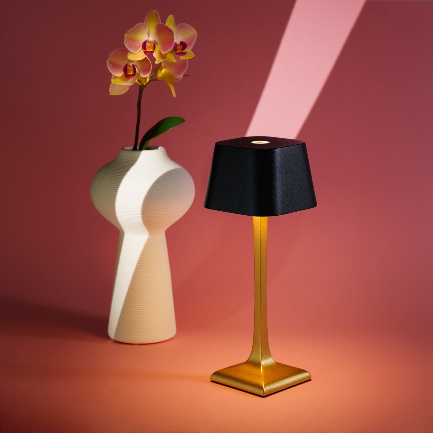 Collection 2024 – Italian Designer Lamp