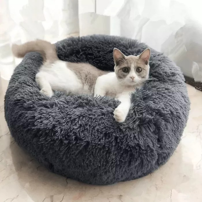 "Warming Donut" Pet Plush Calming Bed - Super Soft Luxury Dog Bed