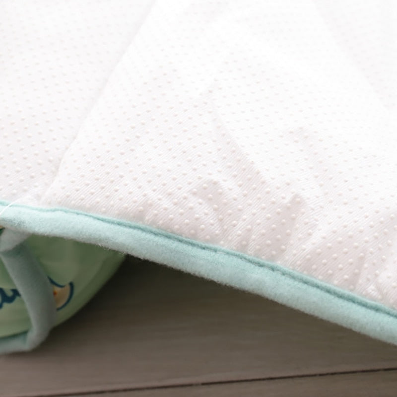 Dog Cooling Mat Breathable Bed With Pillow