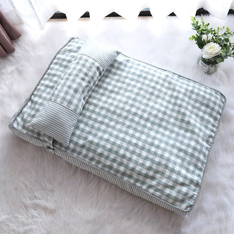 Soft Lounger Cozy Warm Stylish Pet Bed for Cats