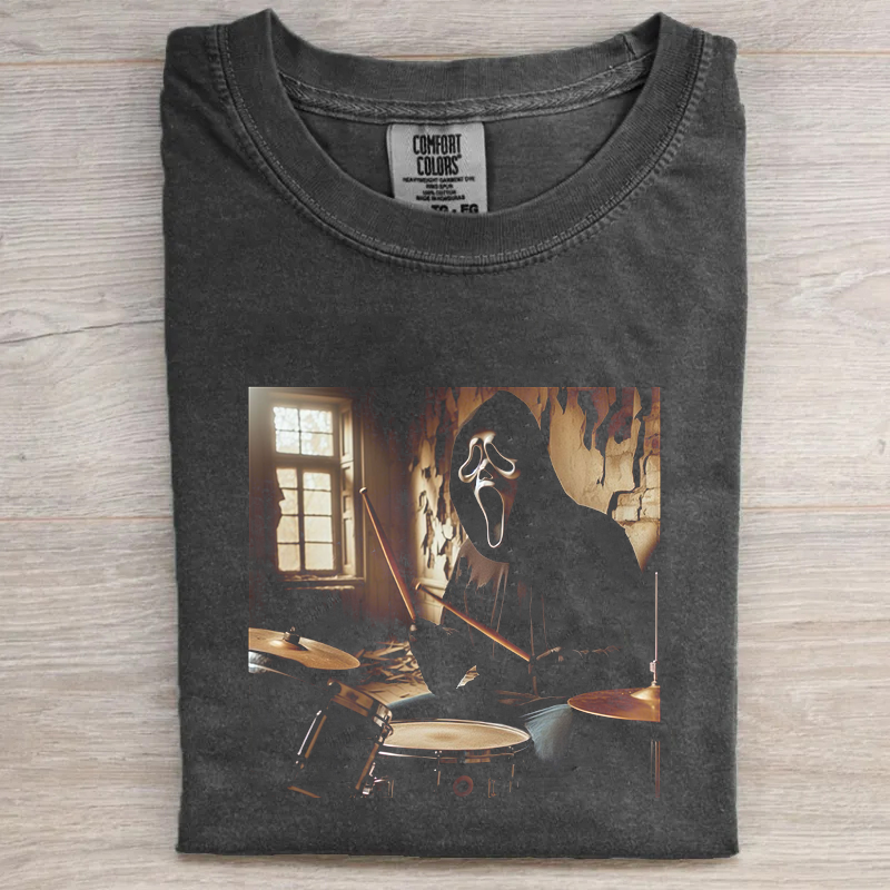 Vintage Halloween Graphic T-shirt-Magmoo