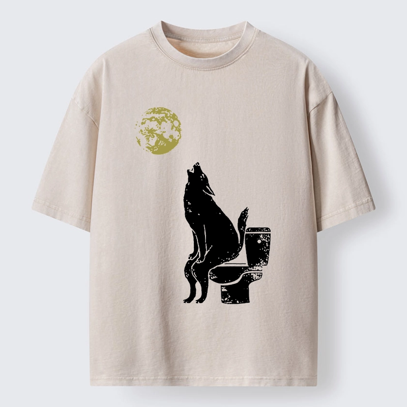 Magmoo Wolf Howling At Moon On Toilet Washed T-Shirt-Magmoo