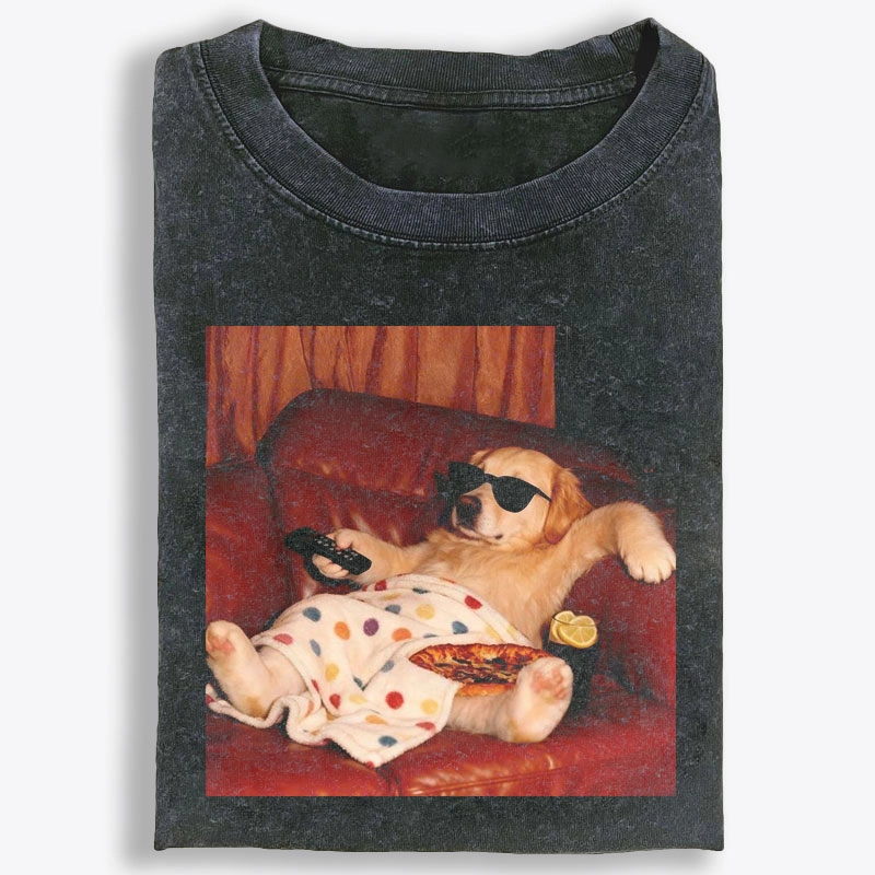 Golden Retriever Relaxing On Couch Retro Washed T-Shirt