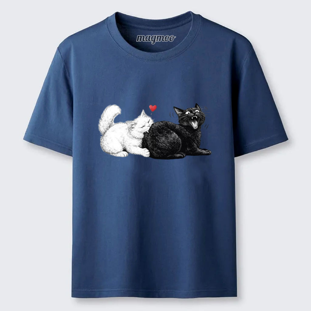Magmoo Cat Love Bite T-shirt