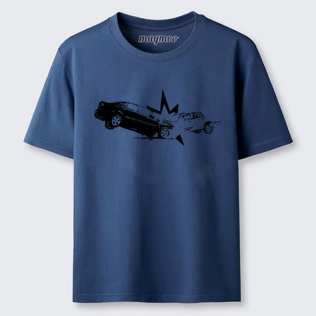 Magmoo Car Crash Street Classic T-shirt