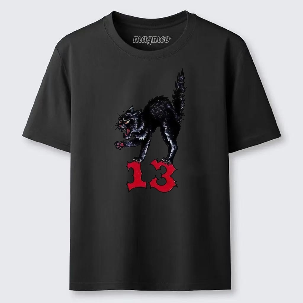 Magmoo Gothic Cat T-shirt