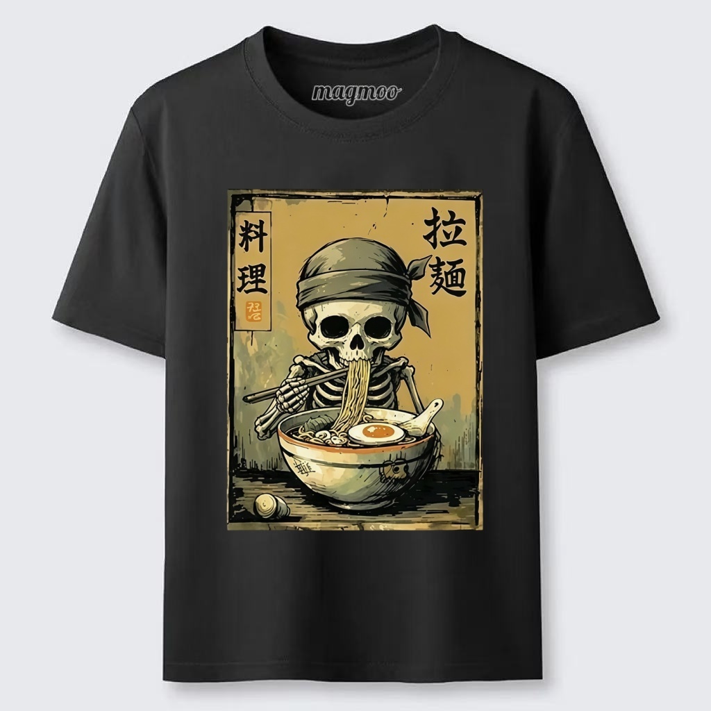 Magmoo Funny Skeleton Ramen Classic T-shirt