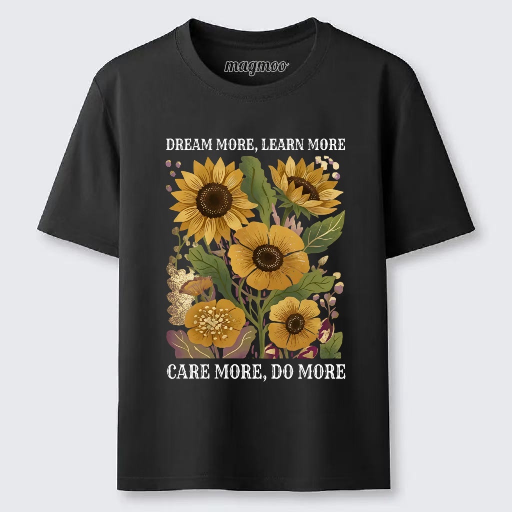 Magmoo Golden Blooms Classic T-shirt