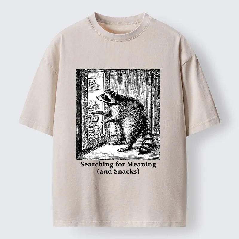 Magmoo Raccoon Searching For Items Washed T-Shirt