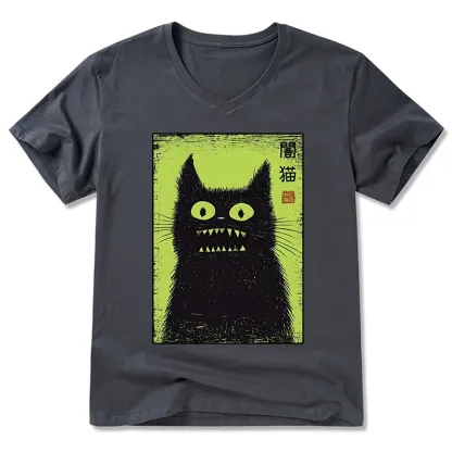 Magmoo Spooky Black Cat Japanese V-Neck Classic T-Shirt-Magmoo