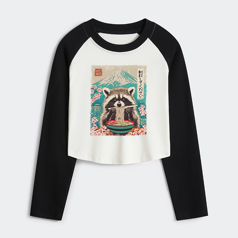 Magmoo Please Give Raccoon A Discount Women's Crop Raglan T-Shirt