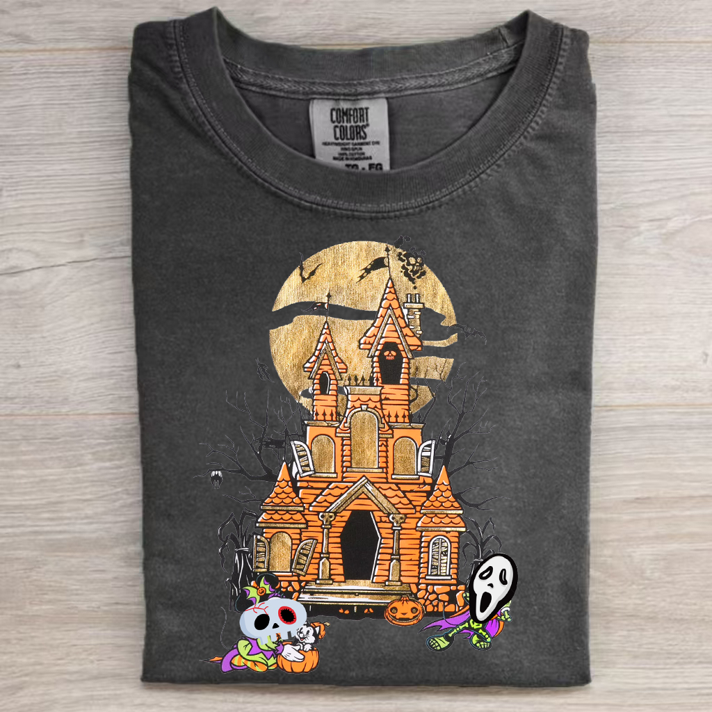 Retro Castle Halloween Black T-Shirt-Magmoo
