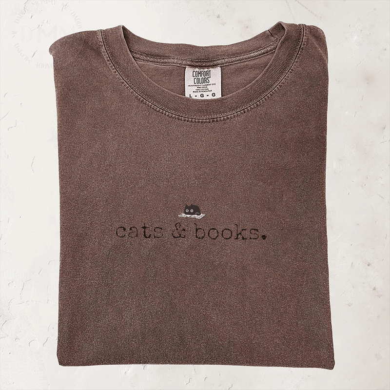 Cats and Books Comfort Colors T-shirt-Magmoo