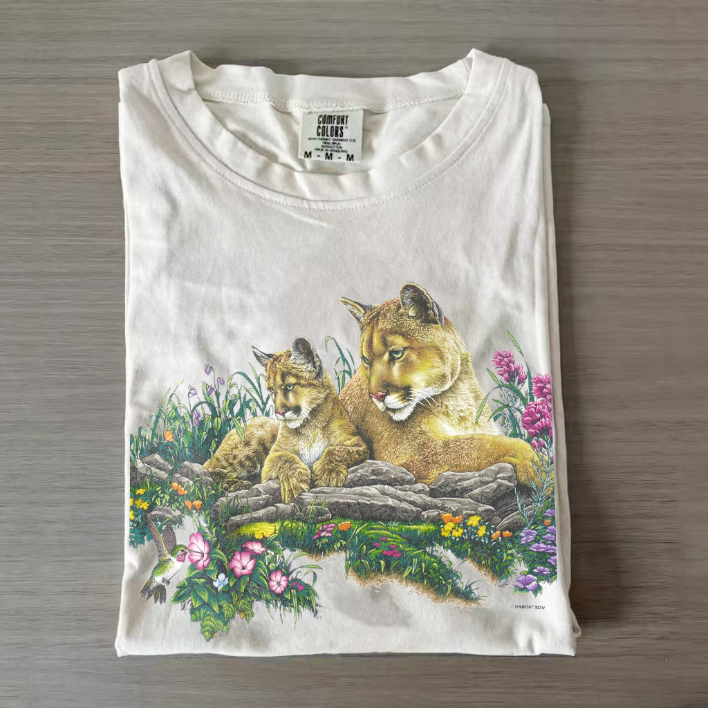Vintage Tigers Animal Habitat T-shirt-Magmoo