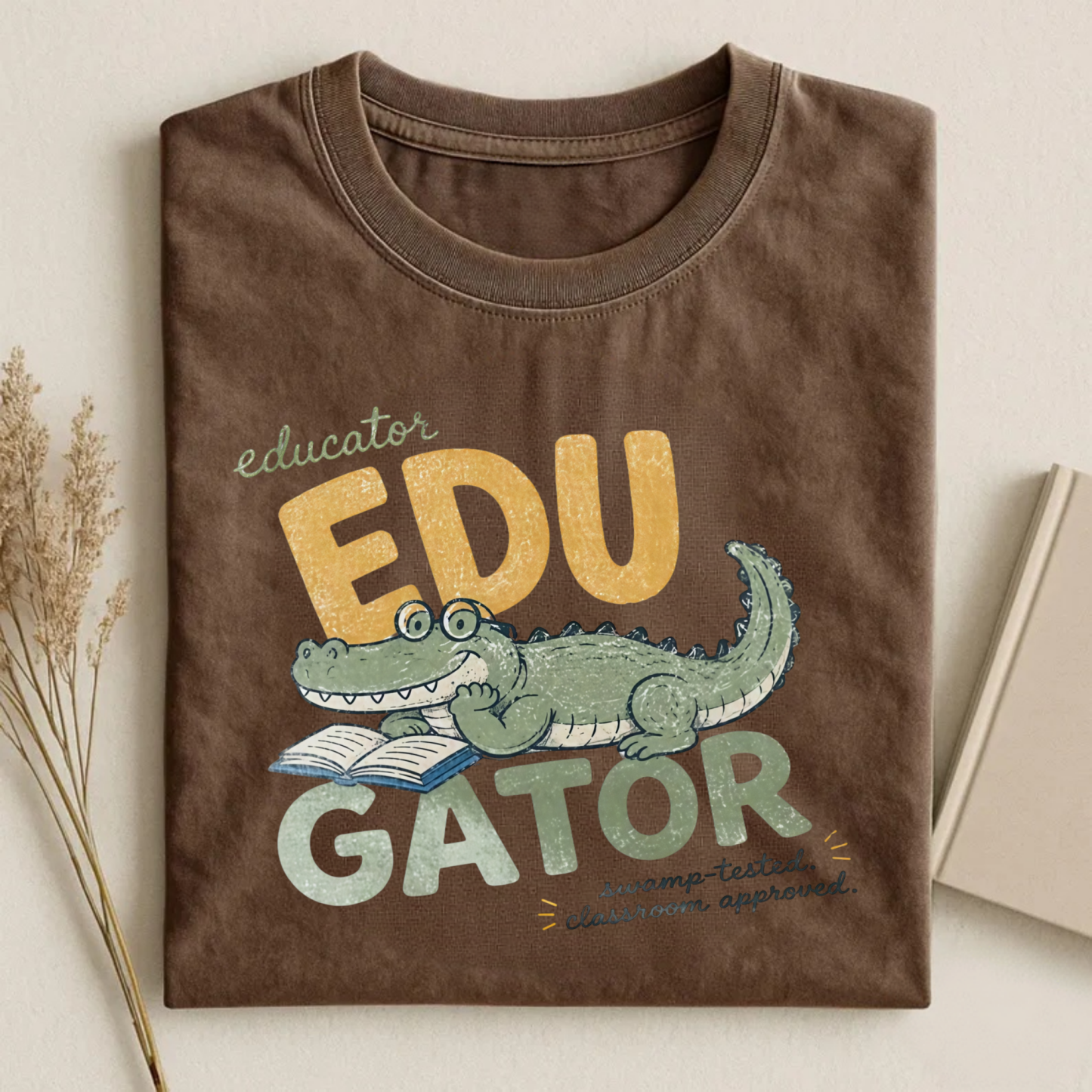 Magmoo Retro Alligator Teacher Graphic T-shirt