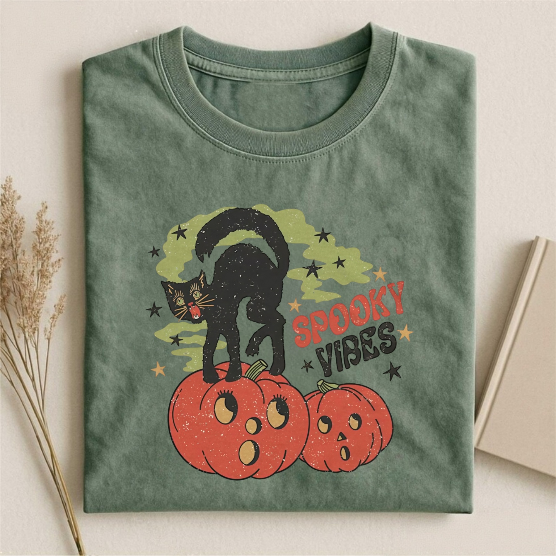 Magmoo 80s Vintage Inspired Halloween T-shirt