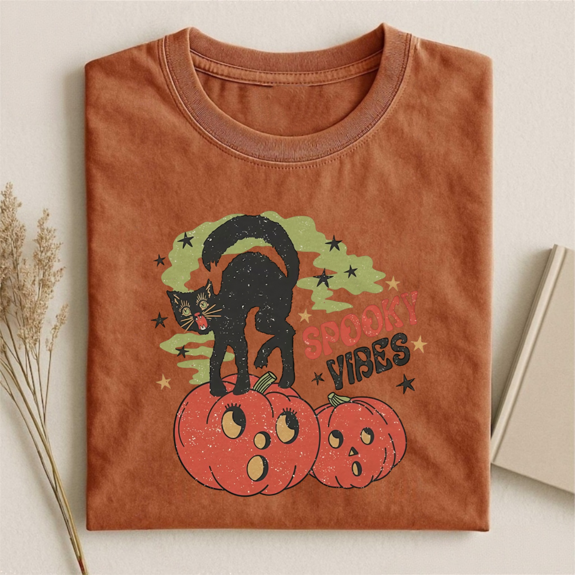 Magmoo 80s Vintage Inspired Halloween T-shirt