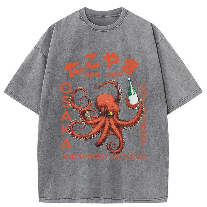 Magmoo Octopus Drinks Soju Washed T-Shirt