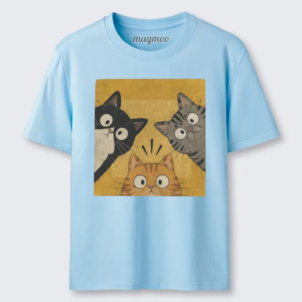 Magmoo Vintage Funny Curious Cats Classic T-shirt