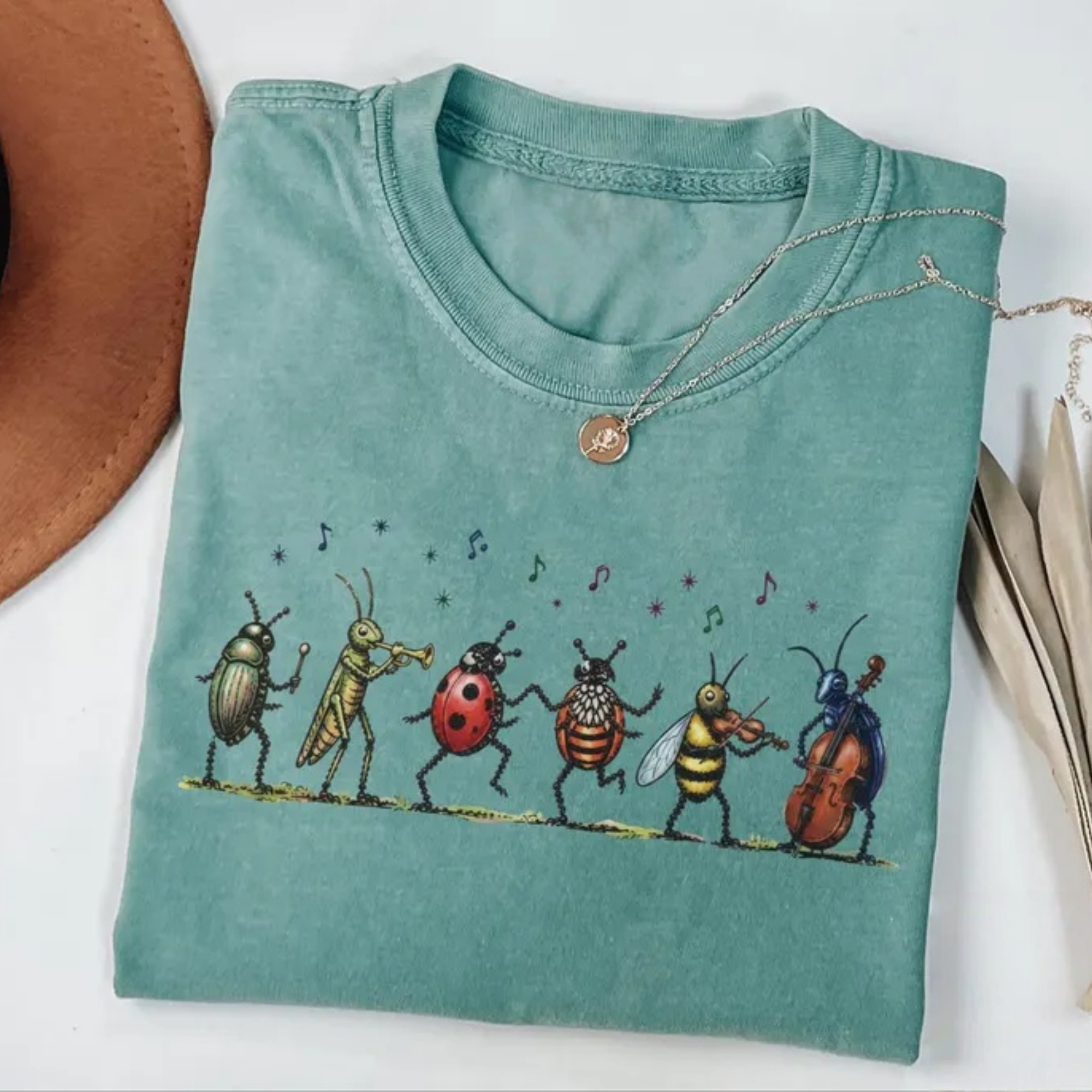 Magmoo Vintage Insect Music T-shirt