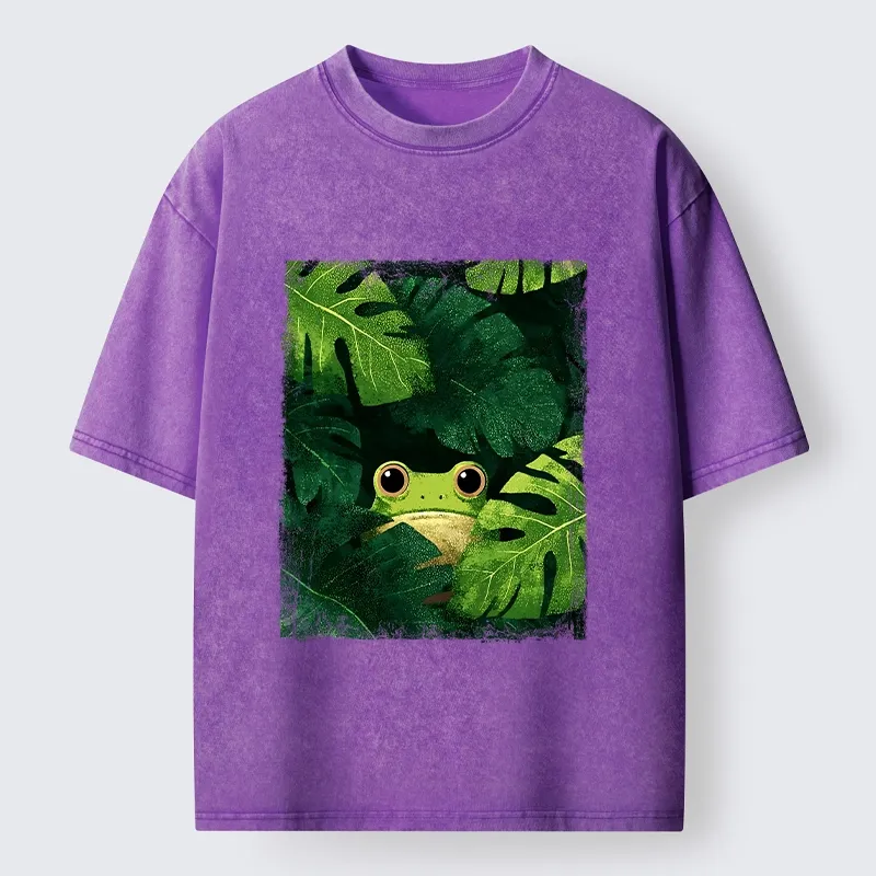 Magmoo Frog Hiding In Green Leaves Washed T-Shirt
