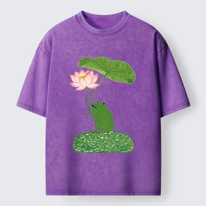 Magmoo Frog With Lotus Umbrella Meme Washed T-Shirt