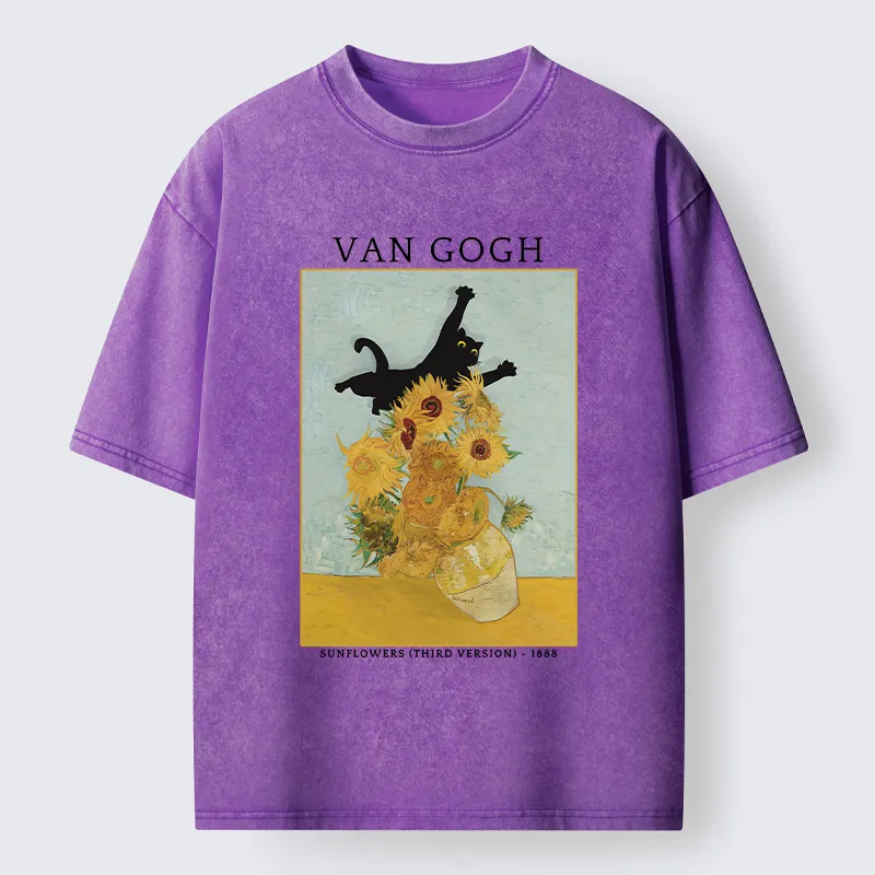 Magmoo Cat Attacks Vase Washed T-Shirt