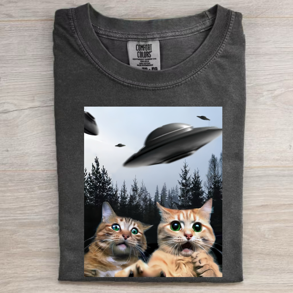 Funny Animal Selfie With UFO Art Acid Wash Shirt/Sweatshirt/Hoodie
