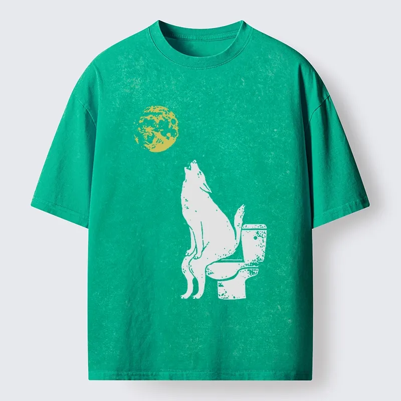 Magmoo Wolf Howling At Moon On Toilet Washed T-Shirt-Magmoo