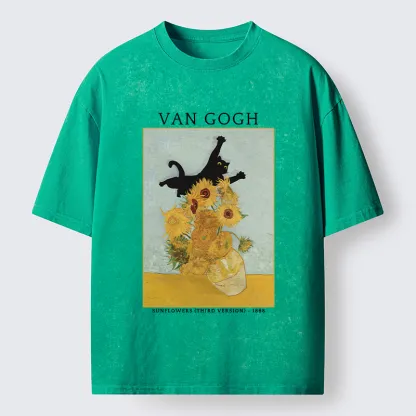 Magmoo Cat Attacks Vase Washed T-Shirt