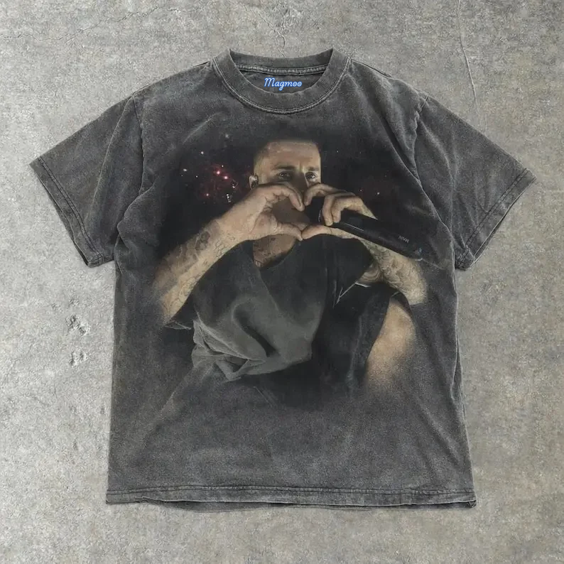 Retro Style Singer T-shirt