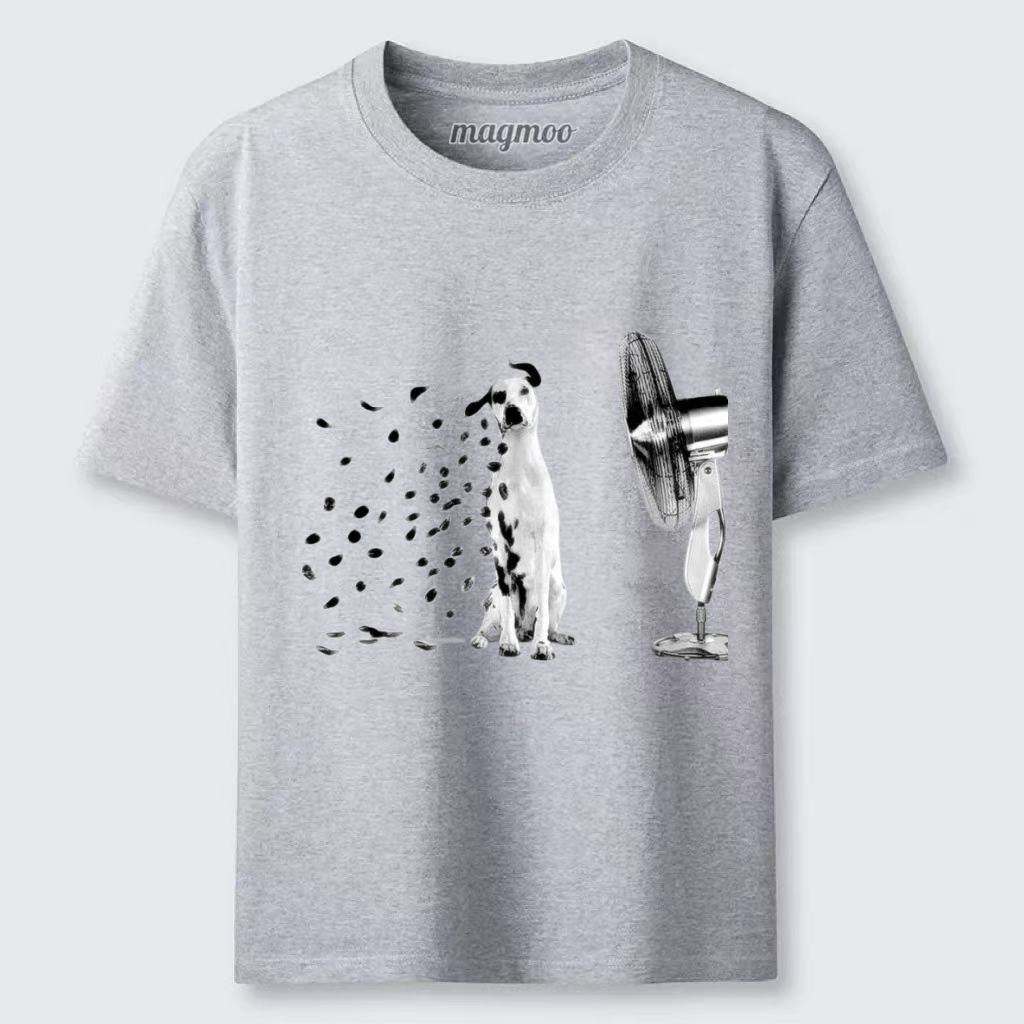 Magmoo Dalmatian Fan Blow T-shirt