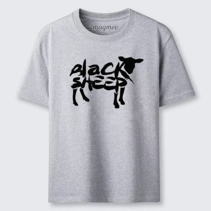 Magmoo Black Cat Claw Classic T-shirt