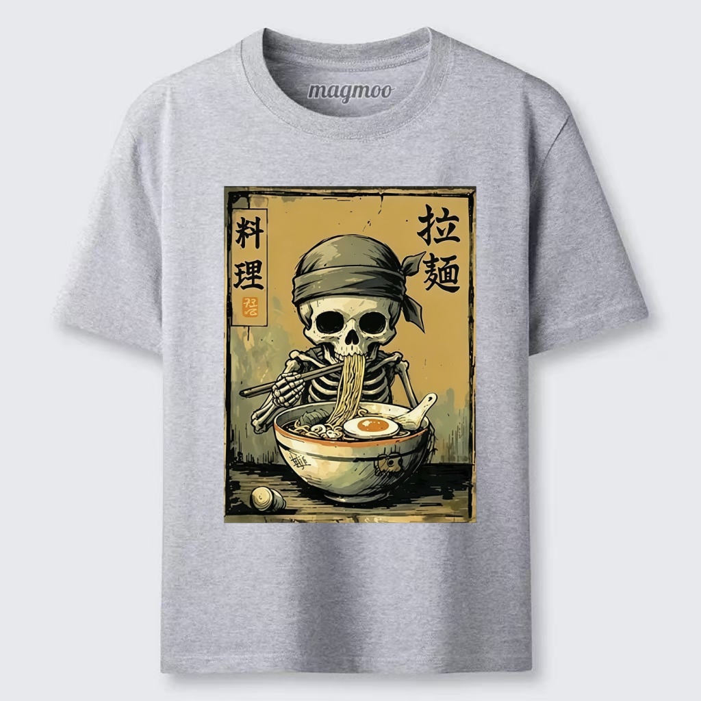 Magmoo Funny Skeleton Ramen Classic T-shirt