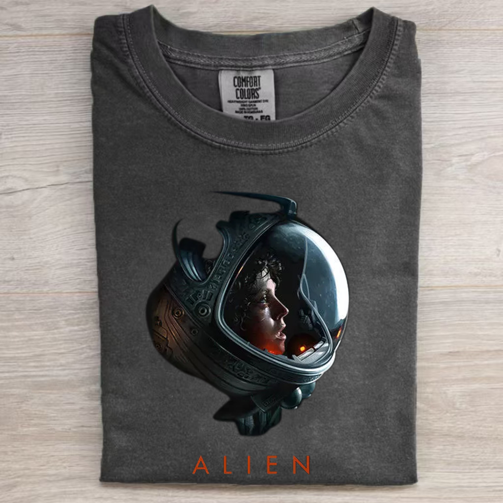 Vintage Alien Movie T-shirt/Sweatshirt