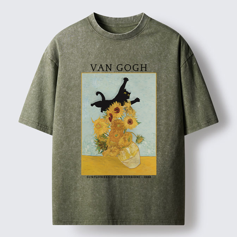 Magmoo Cat Attacks Vase Washed T-Shirt