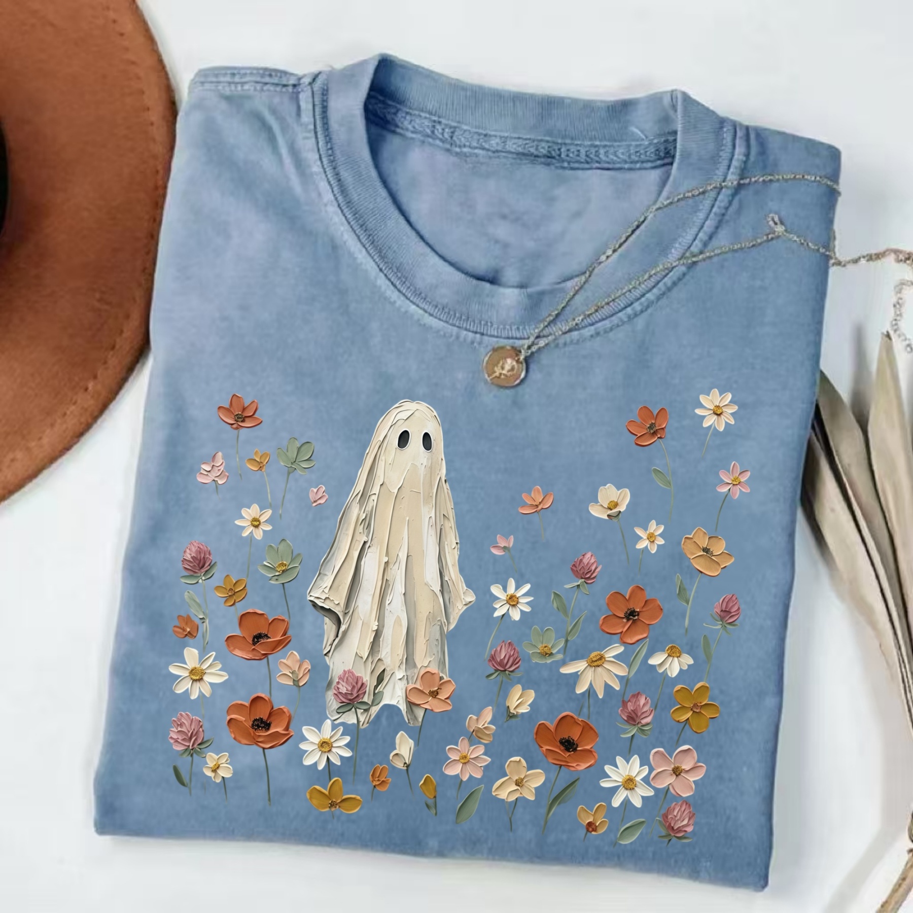Magmoo Spooky Floral Ghost T-shirt