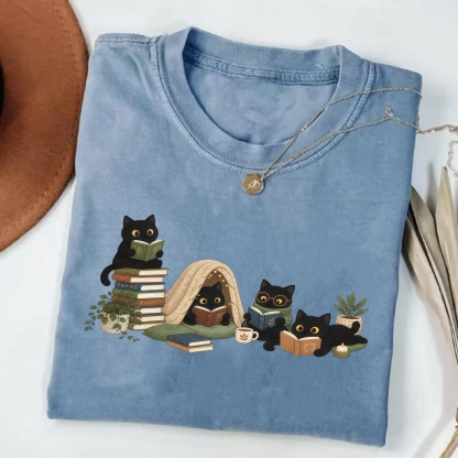 Magmoo Black Cat Reading T-shirt