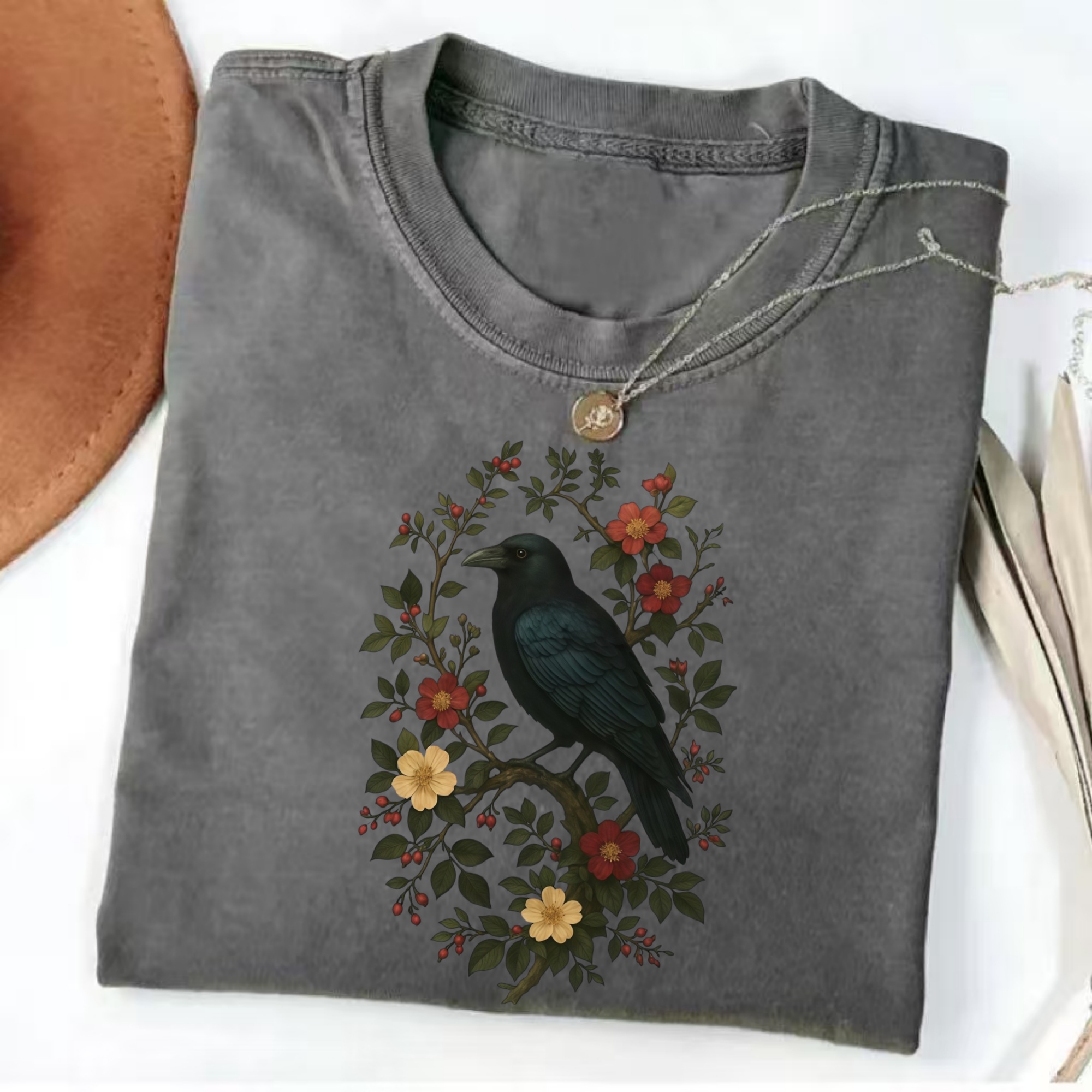 Magmoo Crow And Floral Graphic T-shirt