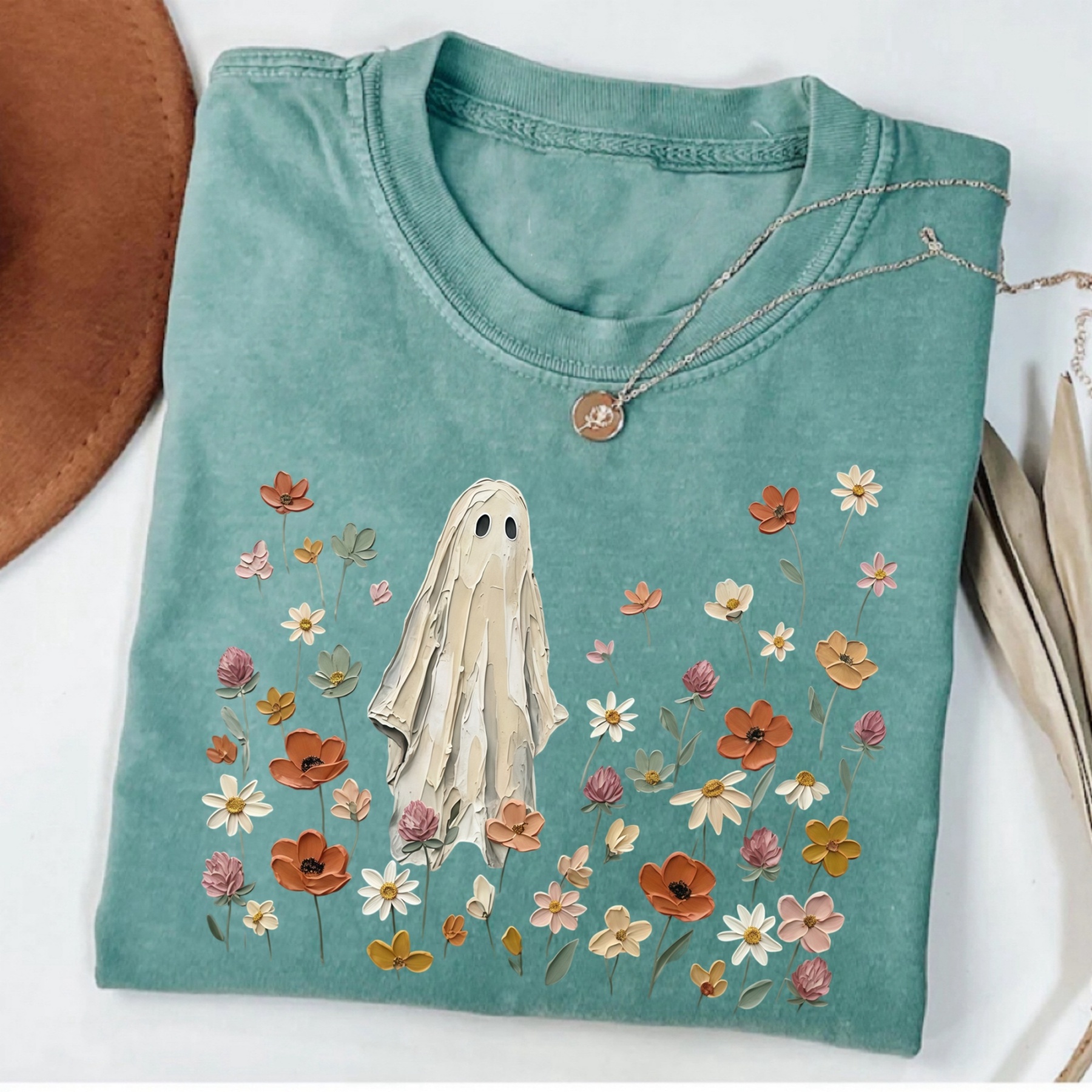Magmoo Spooky Floral Ghost T-shirt