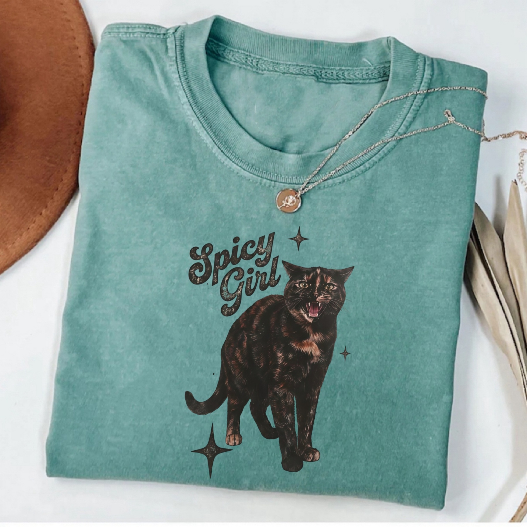 Magmoo Spicy Girl Tortie Cat T-shirt