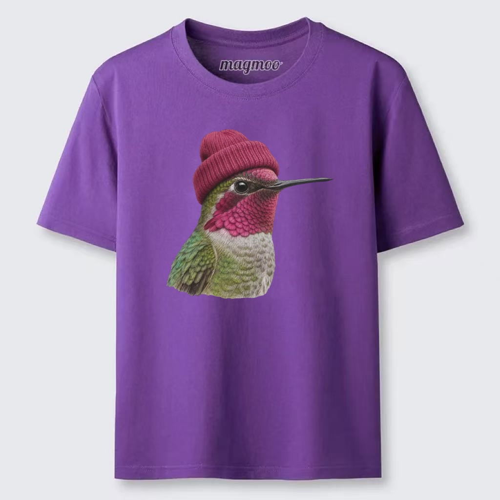 Magmoo 90's Anna's Hummingbird Wearing Beanie Classic T-shirt