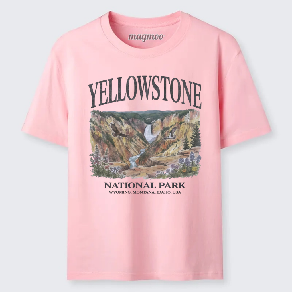 Magmoo Yellowstone National Park Vintage 90s Graphic Classic T-shirt