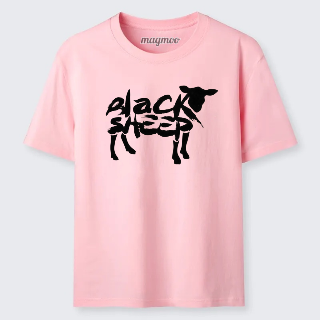 Magmoo Black Cat Claw Classic T-shirt