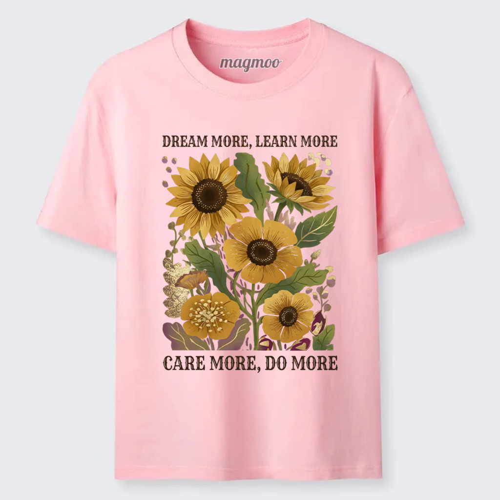 Magmoo Golden Blooms Classic T-shirt