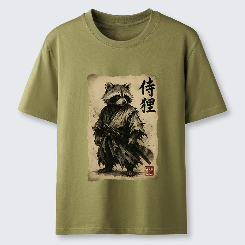 Magmoo Retro Raccoon Samurai Classic T-Shirt