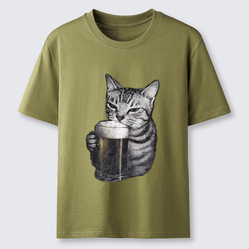 Magmoo Cheers With The Cat Classic T-Shirt