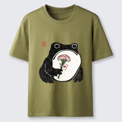 Magmoo The Frog Holding A Carnation Classic T-Shirt