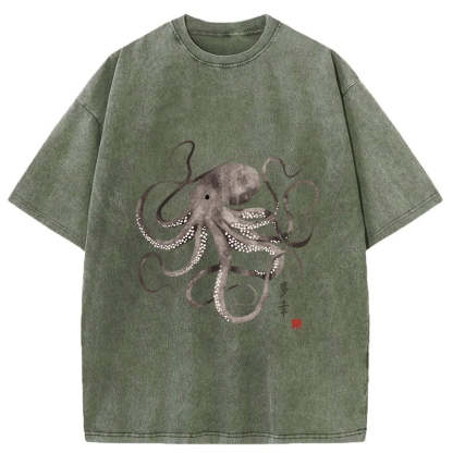 Magmoo Octopus Japanese Calligraphy Washed T-Shirt