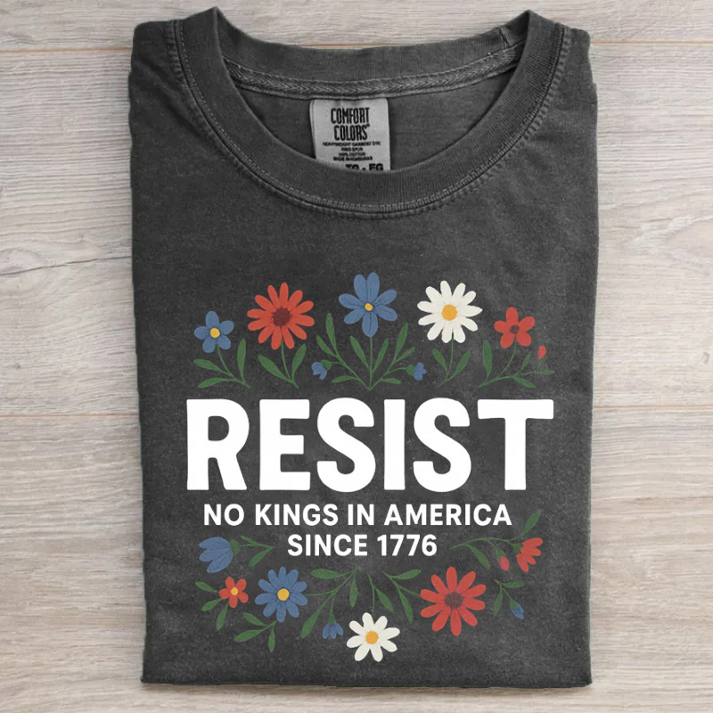 No Kings Resist T-shirt-Magmoo